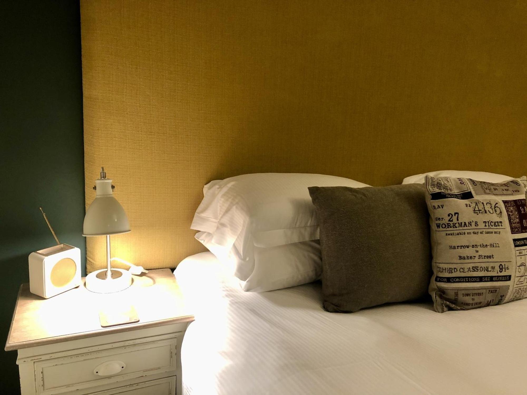Superior Double Room,1558750141:JPEG